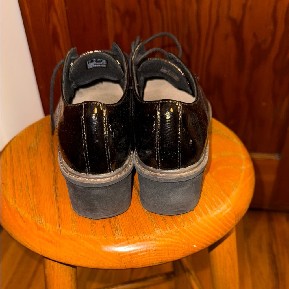 Clarks Black Patent Leather Platform Oxfords - Picture 5 of 6